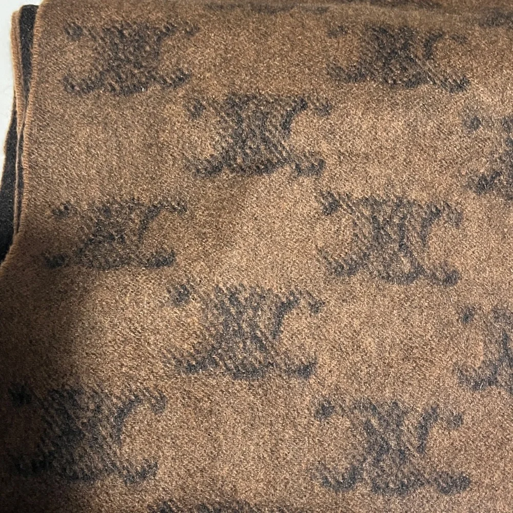 Celine stylish scarf